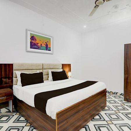 Hasanganj Hotel O White House מראה חיצוני תמונה