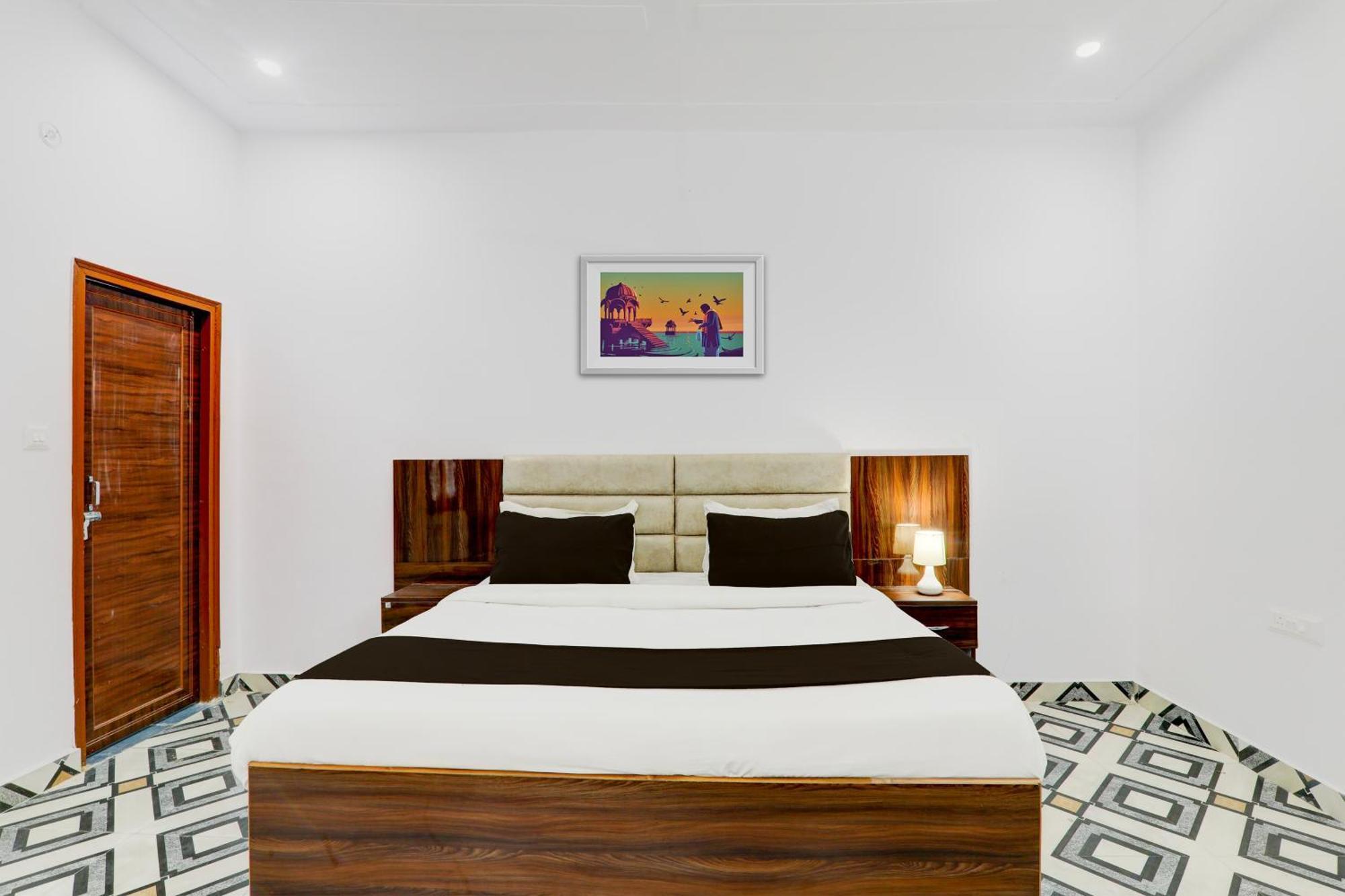 Hasanganj Hotel O White House מראה חיצוני תמונה