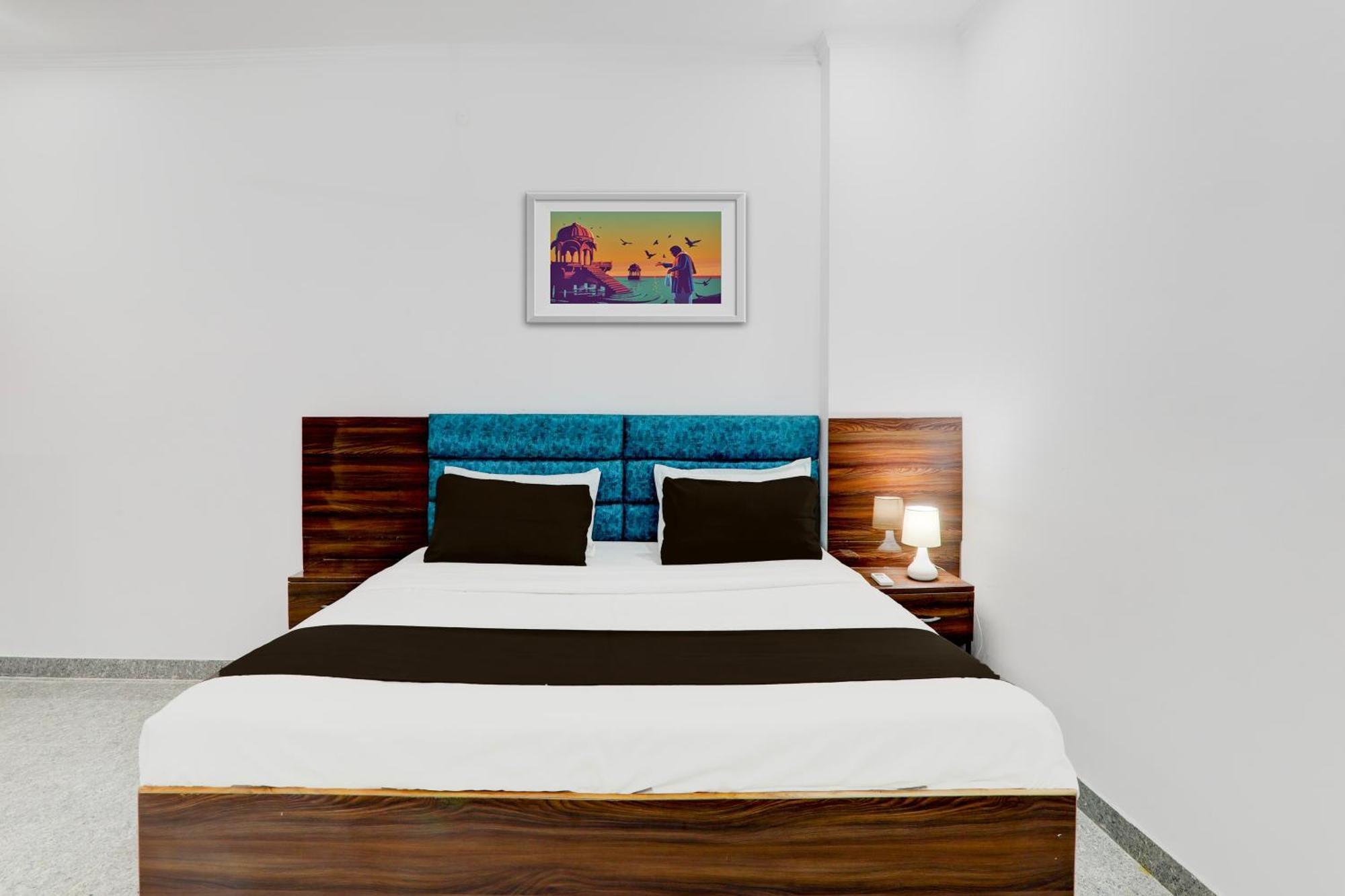 Hasanganj Hotel O White House מראה חיצוני תמונה